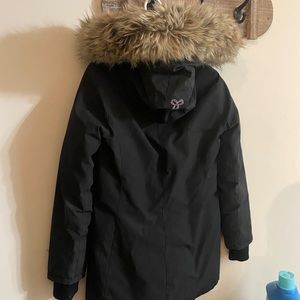 Aritzia/ TNA HAVEN parka